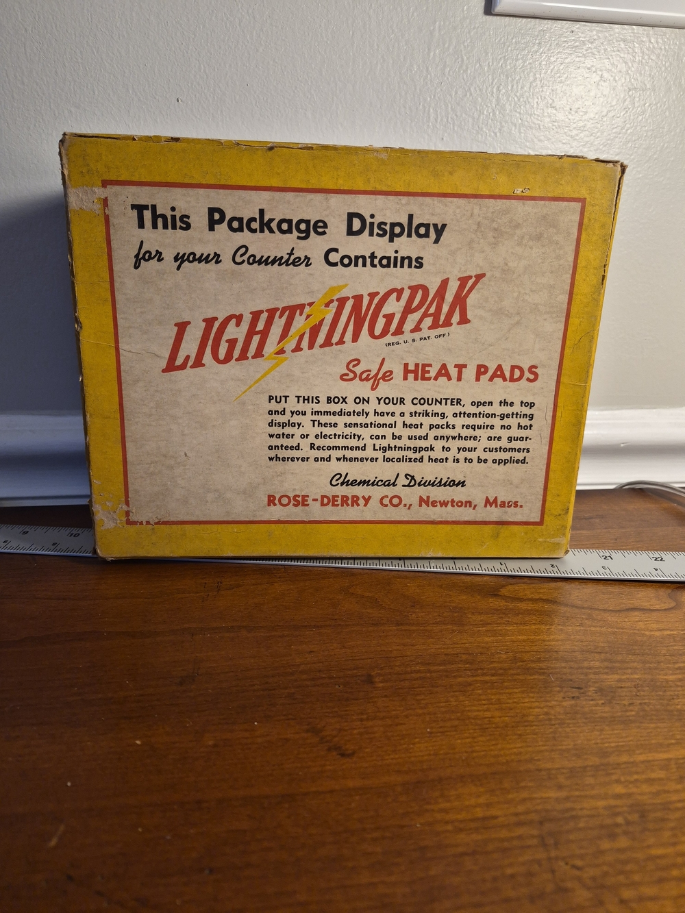 Vintage World War 2 Lightningpak Safe Heating Pads By ROSE -DERRY CO.